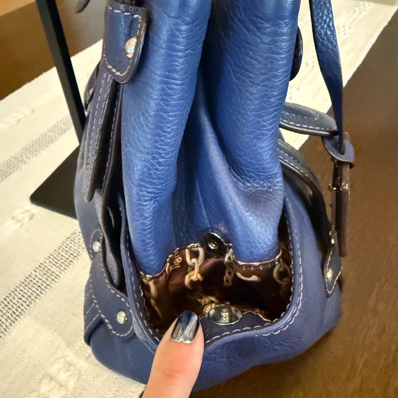 Tignanello Blue Leather Shoulder Bag - Picture 6 of 8